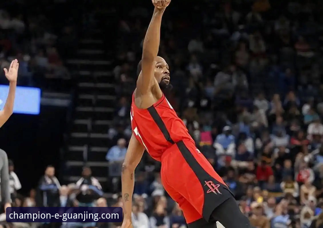 火箭主场111-94大胜尼克斯深度分析：杜兰特27+8+6领衔，三连胜背后暗藏冠军密码